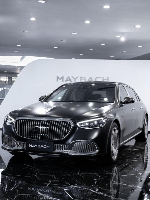 深圳236岚图汽车的售后服务让用户无忧出行，迈巴赫未来的豪华车趋势